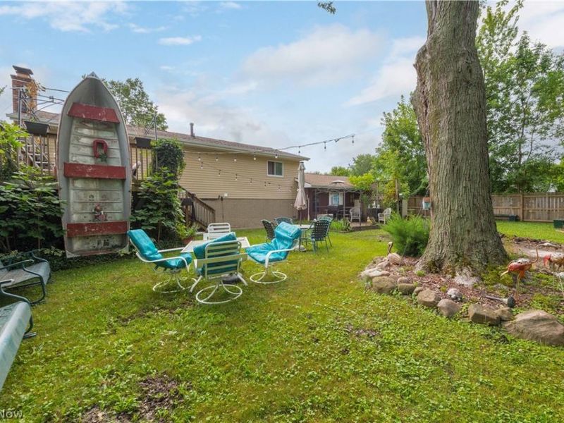 914 Stark Street , Sheffield Lake, OH 44054 Photo 5