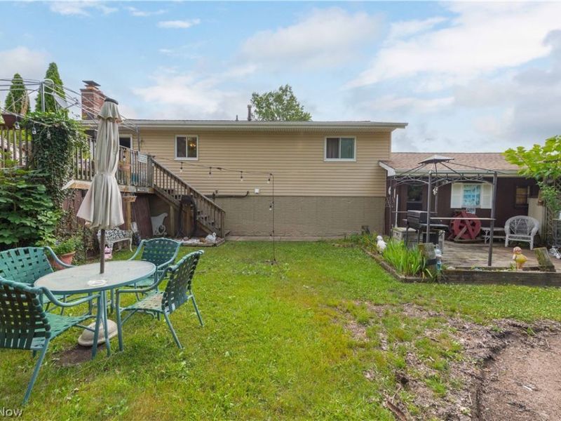 914 Stark Street , Sheffield Lake, OH 44054 Photo 50
