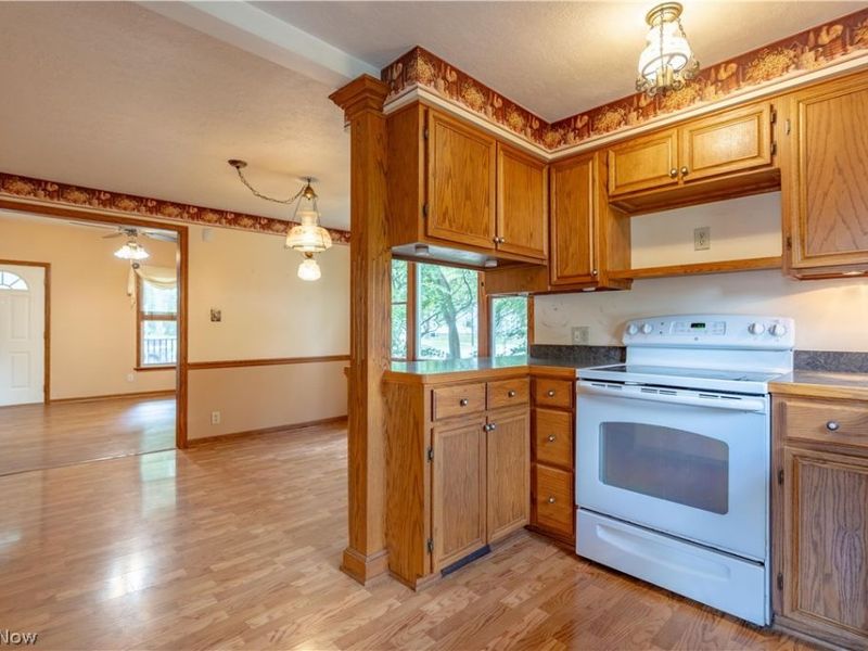 4718 Massillon Road, North Canton, OH 44720 Photo 16