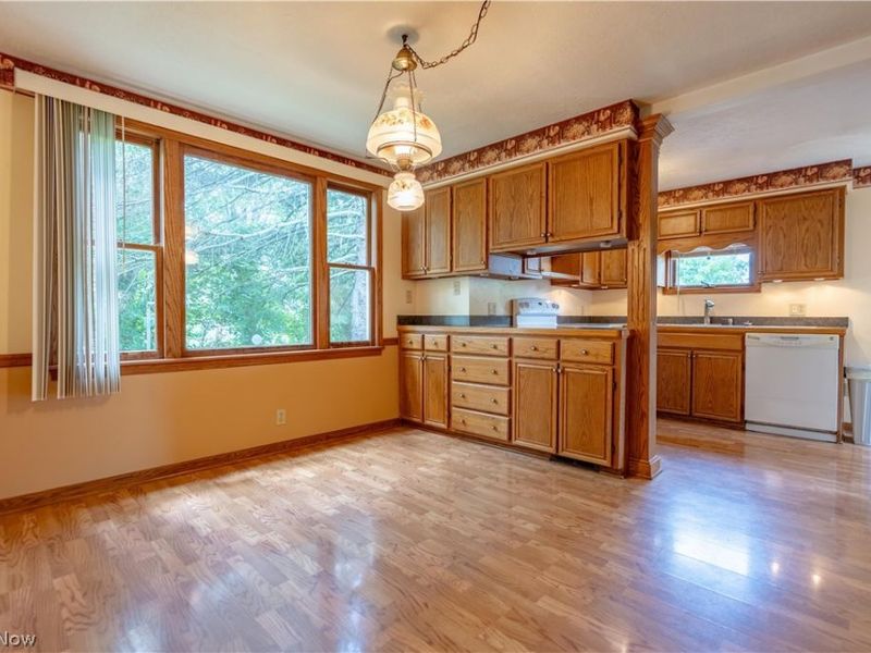 4718 Massillon Road, North Canton, OH 44720 Photo 18