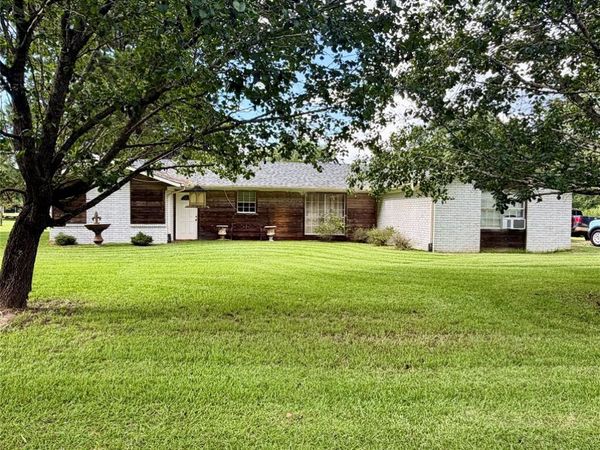 942 Foreman Road, Doyline, LA 71023