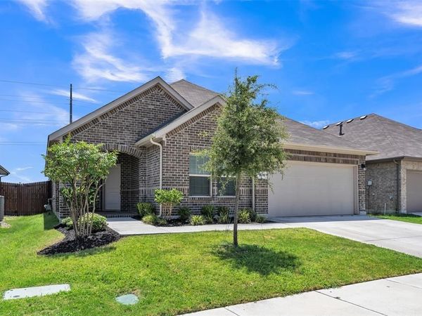1016 Kirkham Way, Fort Worth, TX 76247