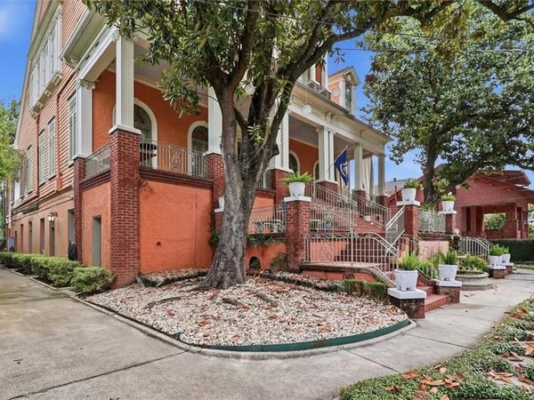 1819 ESPLANADE Avenue, New Orleans, LA 70116