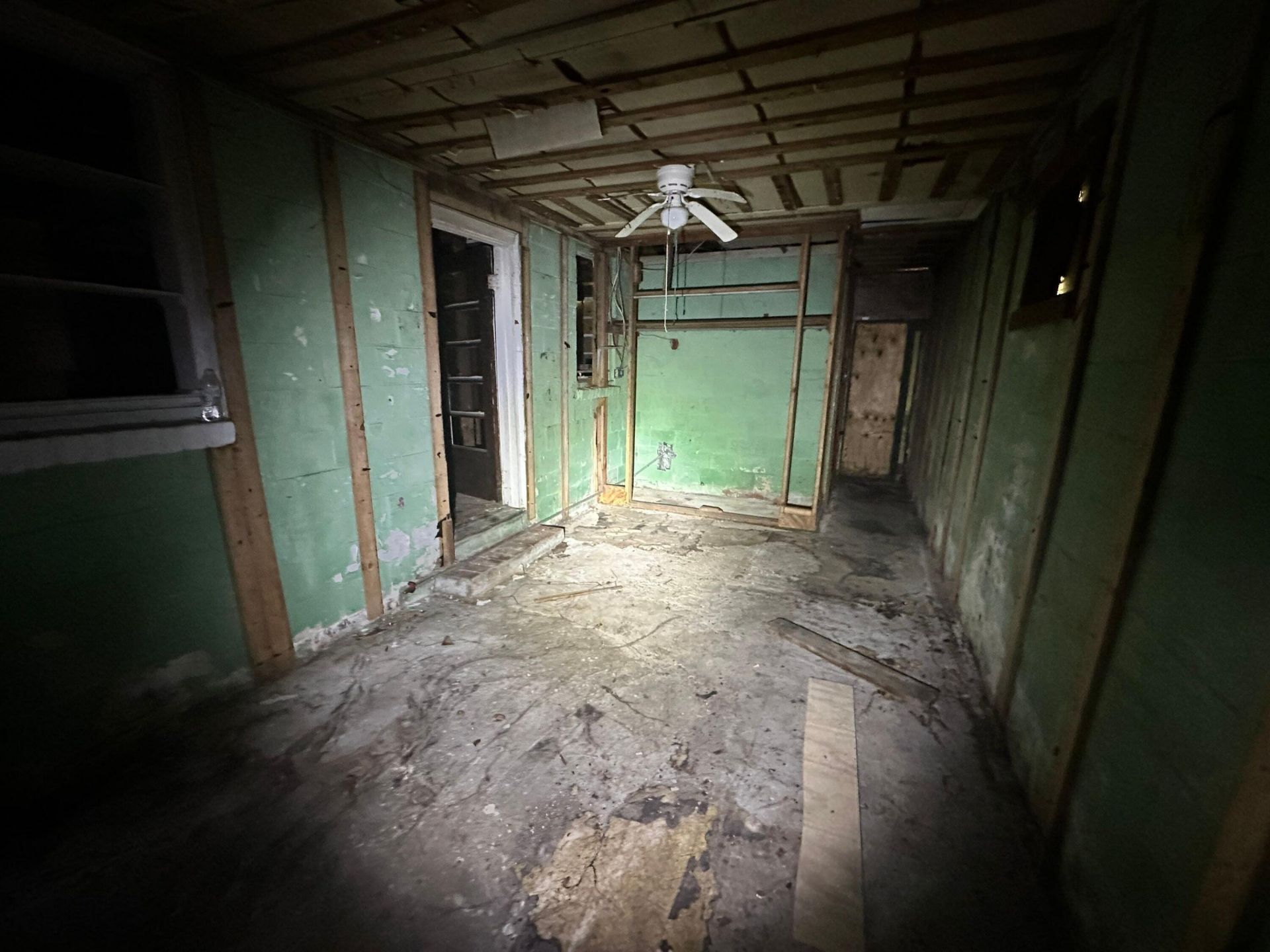 1335 5th Avenue Photo 11