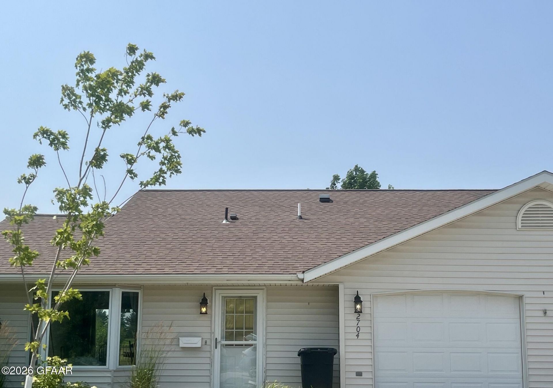 2704 MISTWOOD Court  primary photo