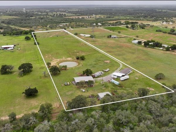1576 Settlers Way , Seguin, TX 78155