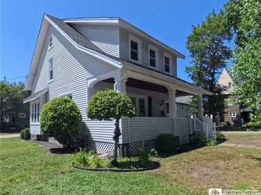 8 Fullerton Avenue, Jamestown, NY 14701