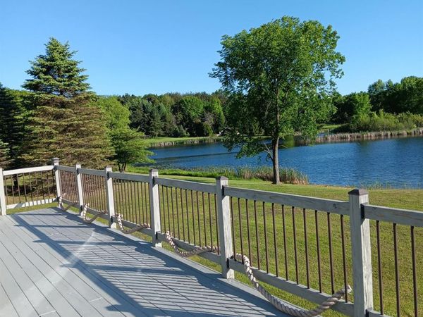 725 S Sashabaw Road, Brandon Township, Mi 48462