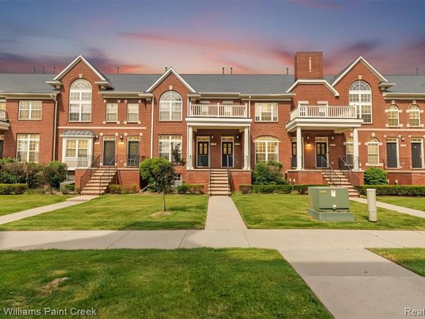 1424 Ashford Court , Troy, MI 48084