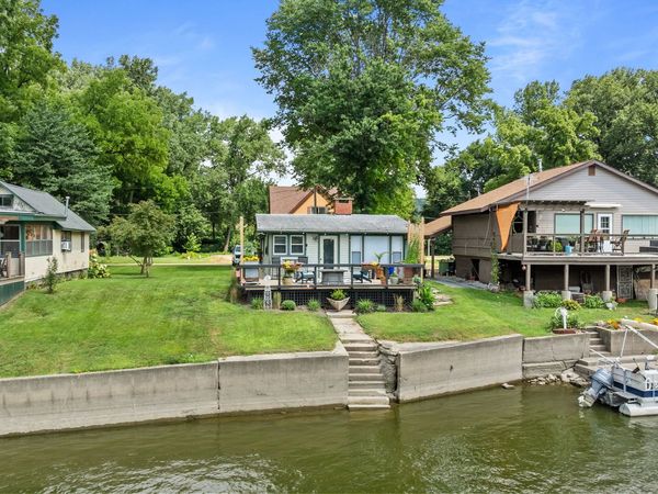 2763 S Brooks Island Road , Oregon, IL 61061