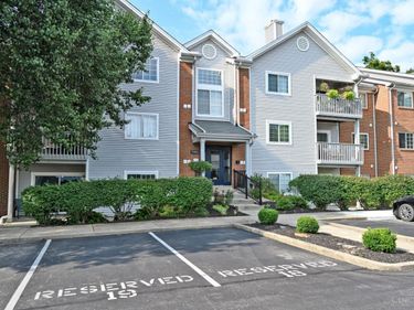 7392 Ridgepoint Drive, Unit 3, Anderson Twp, OH 45230