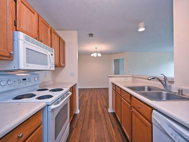 7392 Ridgepoint Drive, Unit 3, Anderson Twp, OH 45230 Photo 16