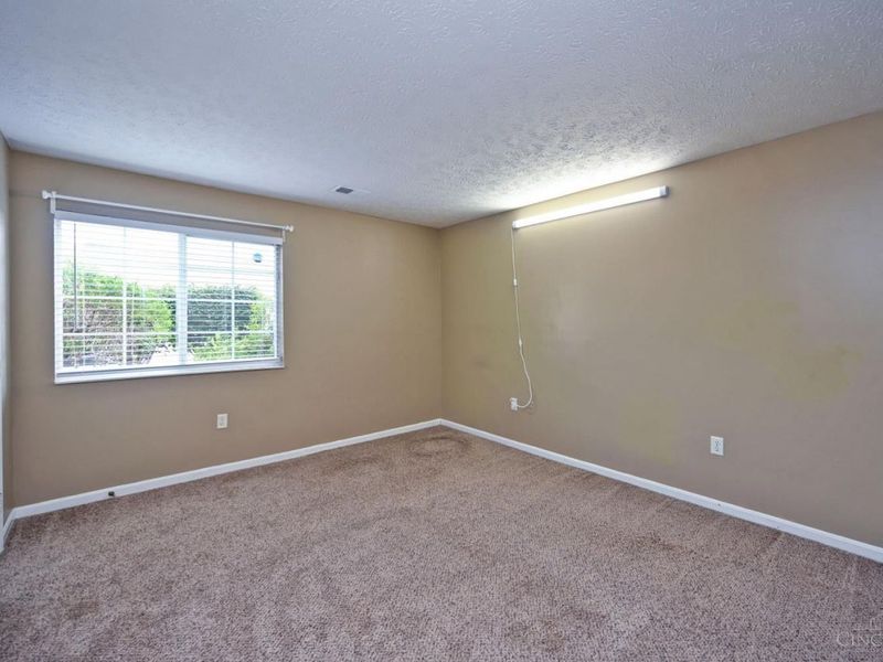 7392 Ridgepoint Drive, Unit 3, Anderson Twp, OH 45230 Photo 24