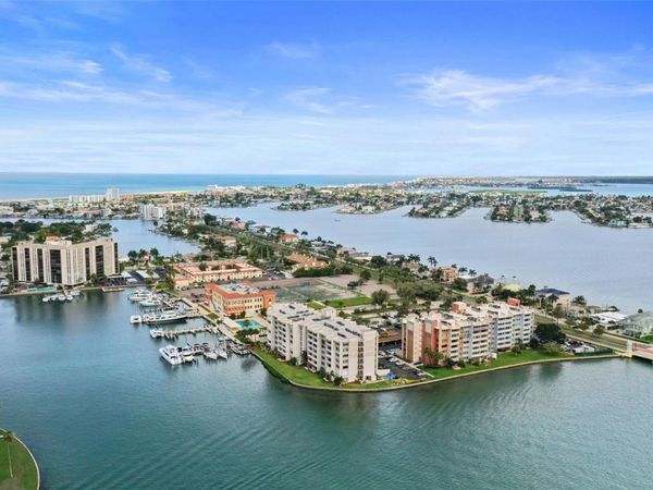 500 TREASURE ISLAND CAUSEWAY , Unit 610, TREASURE ISLAND, FL 33706
