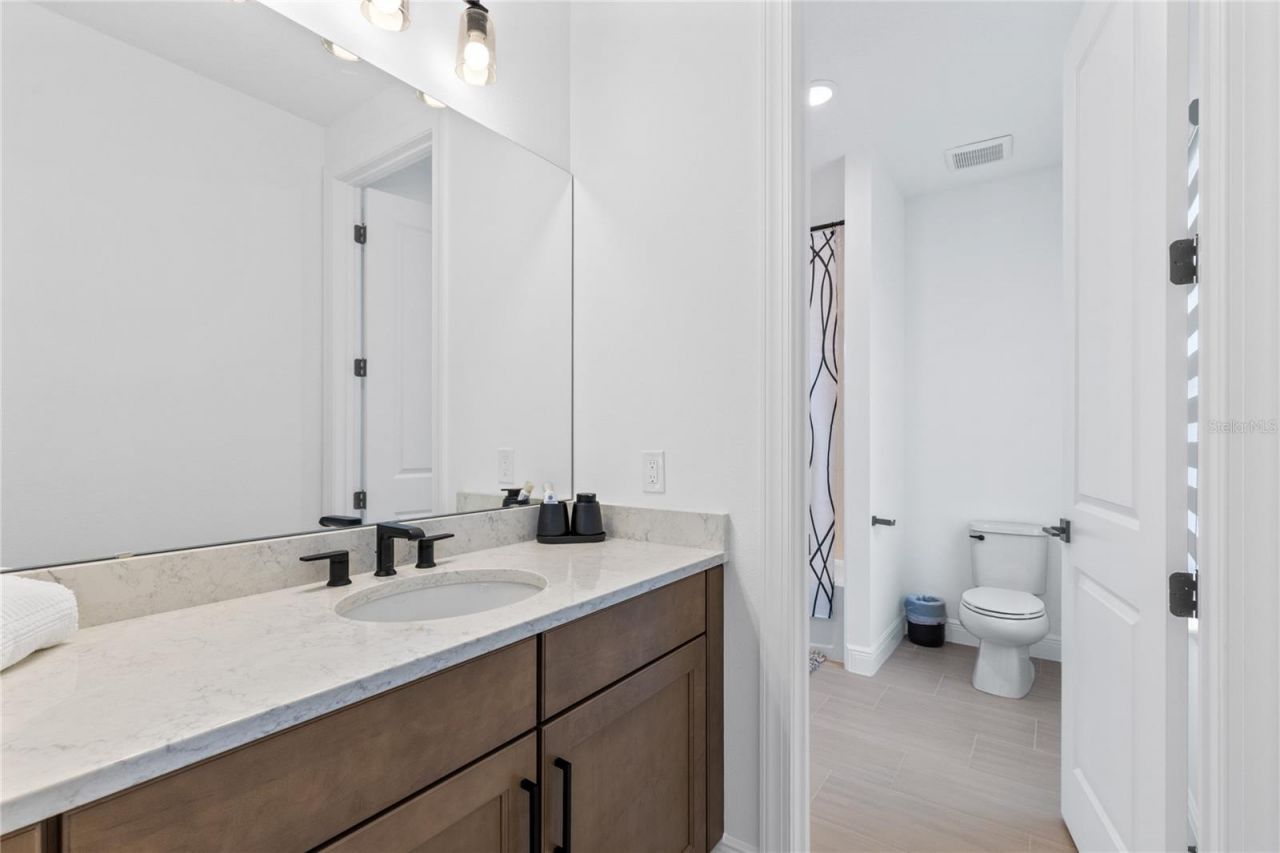 9445 Santorini Drive, Orlando, FL 32827 Photo