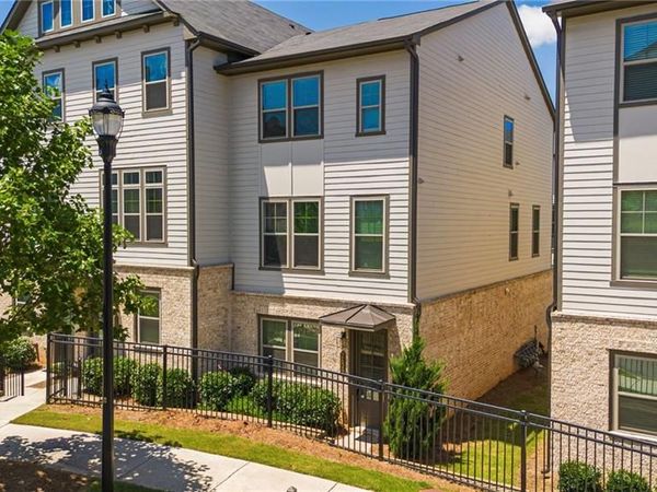 2636 Caruso Way, Atlanta, GA 30339