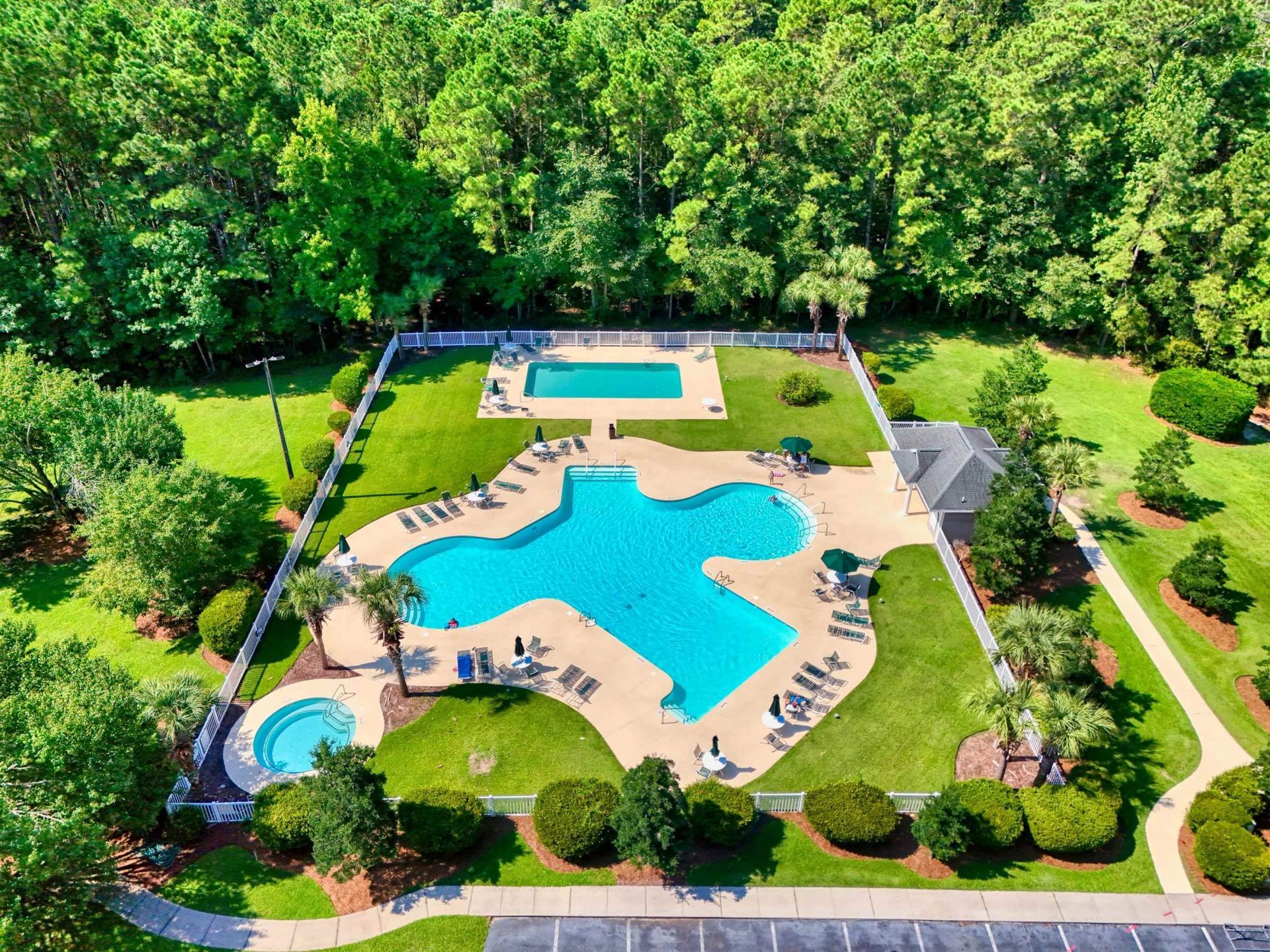 724 Pinehurst Ln.  Photo 35