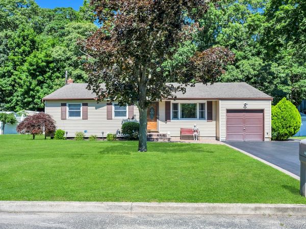 25 Walter Drive , Nesconset, NY 11767