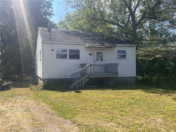 8827 Brewerton Road, Brewerton, NY 13029