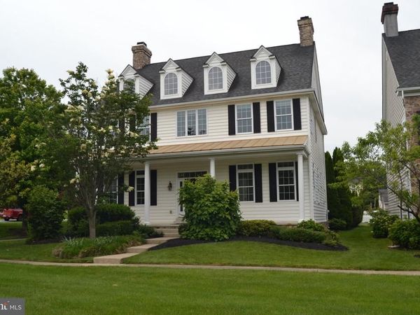 806 WREN LANE , COCHRANVILLE, PA 19330
