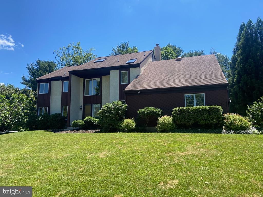 273 SPRING RUN LANE, DOWNINGTOWN, PA 19335