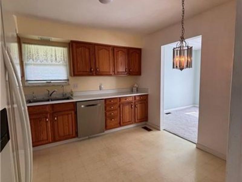 1020 S Elm Street, West Carrollton, OH 45449 Photo 14