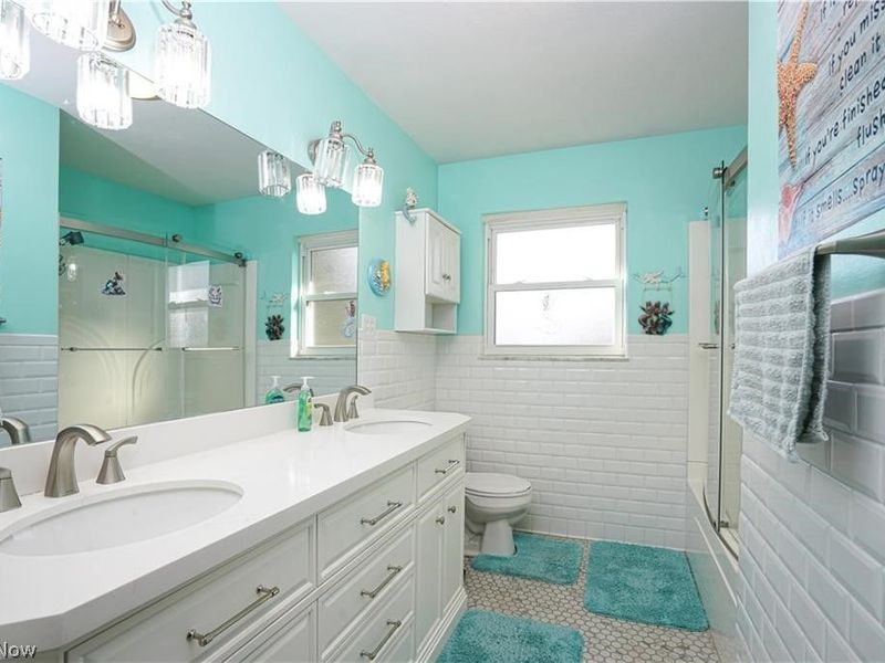 906 Westview Drive, Belpre, OH 45714 Photo 12
