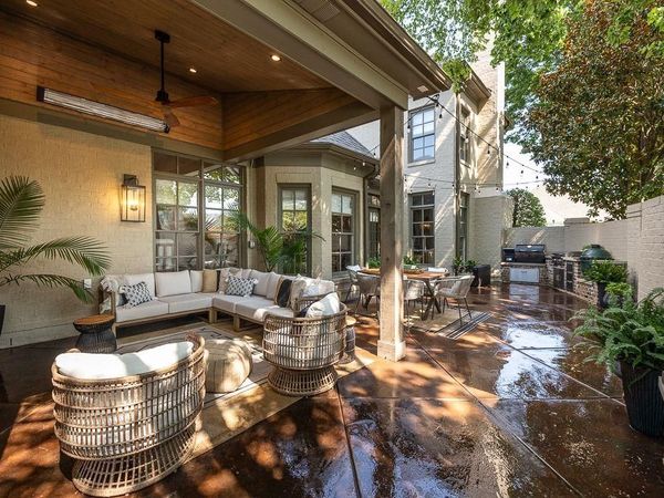 887 DELOACH LN, Collierville, TN 38017
