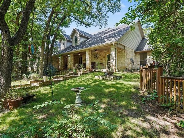 126 Willow Creek Circle , Mansfield, TX 76063
