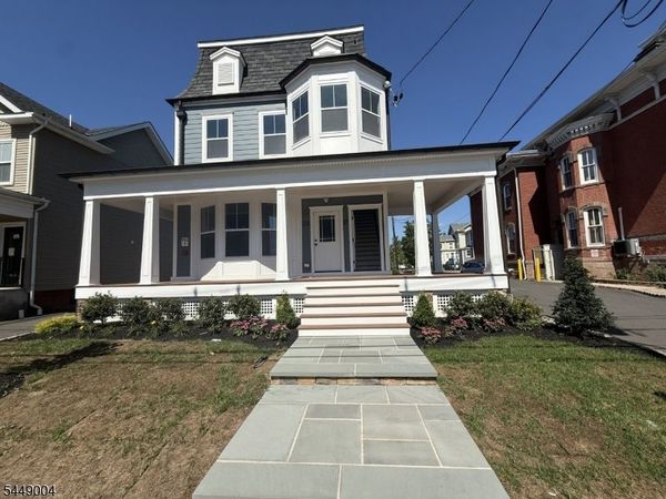 37 N Bridge St, Somerville, NJ 08876