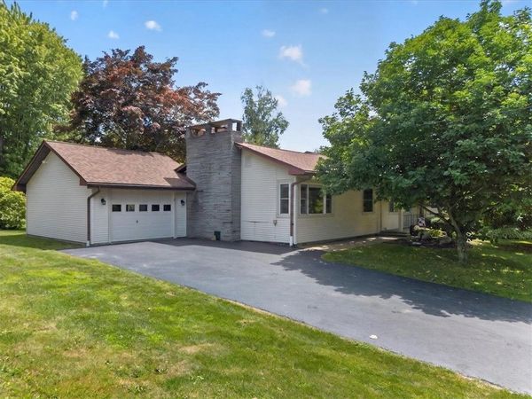 4304 Ontario Center Road , Walworth, NY 14568