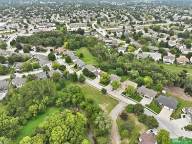7111 S 167th Circle, Omaha, NE 68136