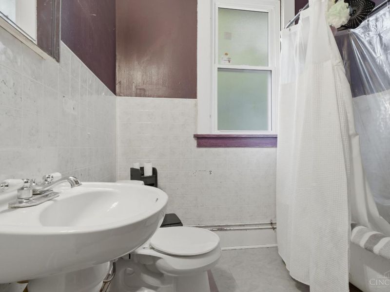 3070 Wardall Avenue, Cincinnati, OH 45211 Photo 22