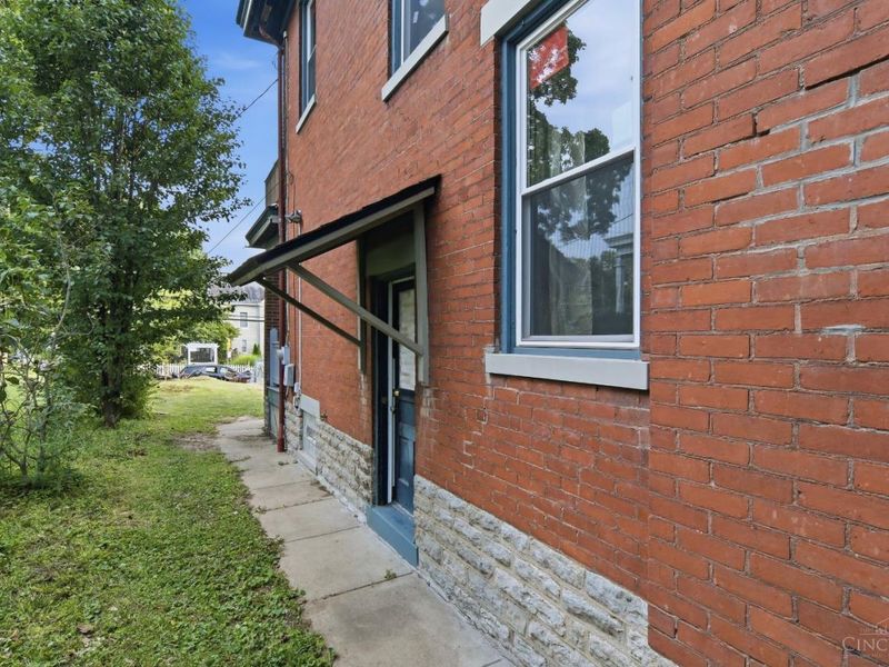 3070 Wardall Avenue, Cincinnati, OH 45211 Photo 31