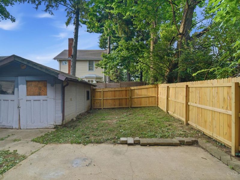 3070 Wardall Avenue, Cincinnati, OH 45211 Photo 33