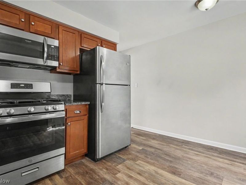 13512 Woodward Boulevard, Garfield Heights, OH 44125 Photo 12