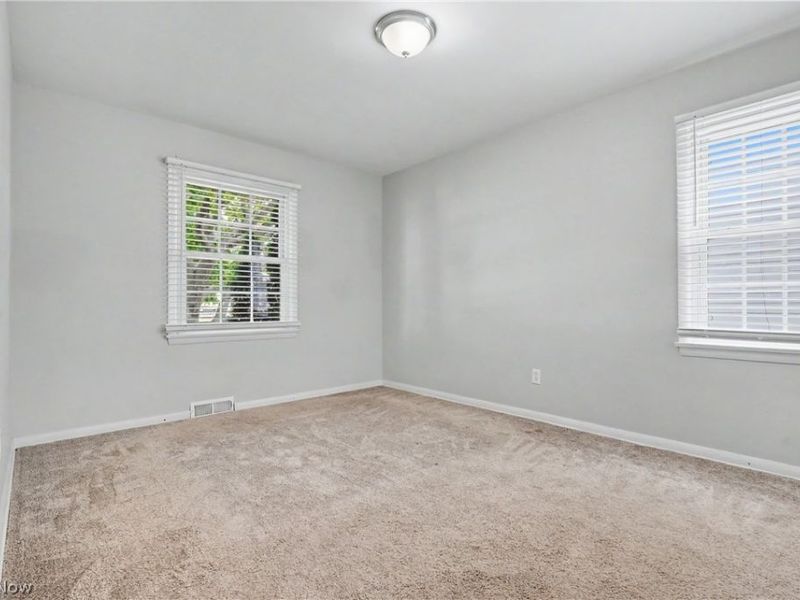 13512 Woodward Boulevard, Garfield Heights, OH 44125 Photo 13
