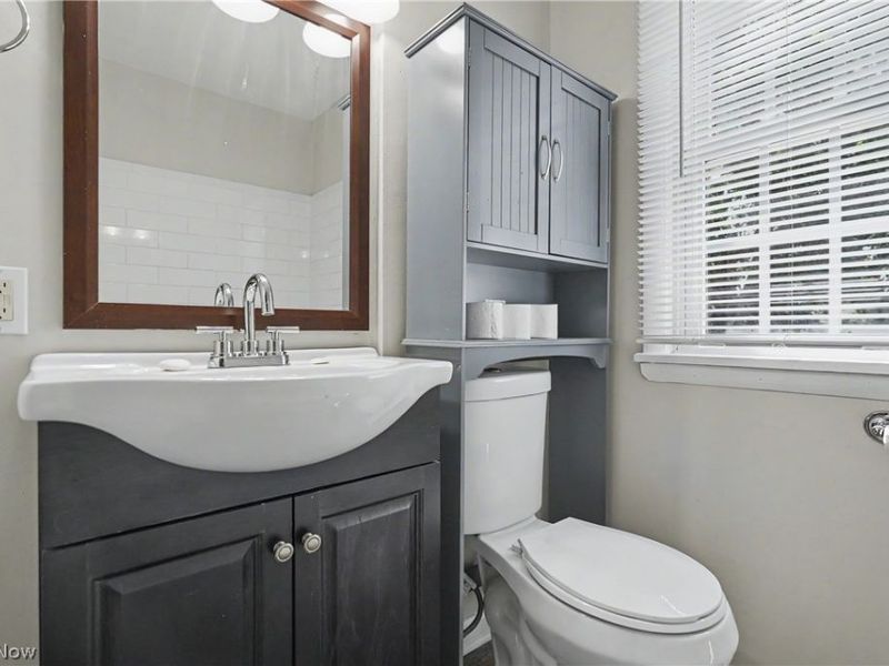 13512 Woodward Boulevard, Garfield Heights, OH 44125 Photo 17