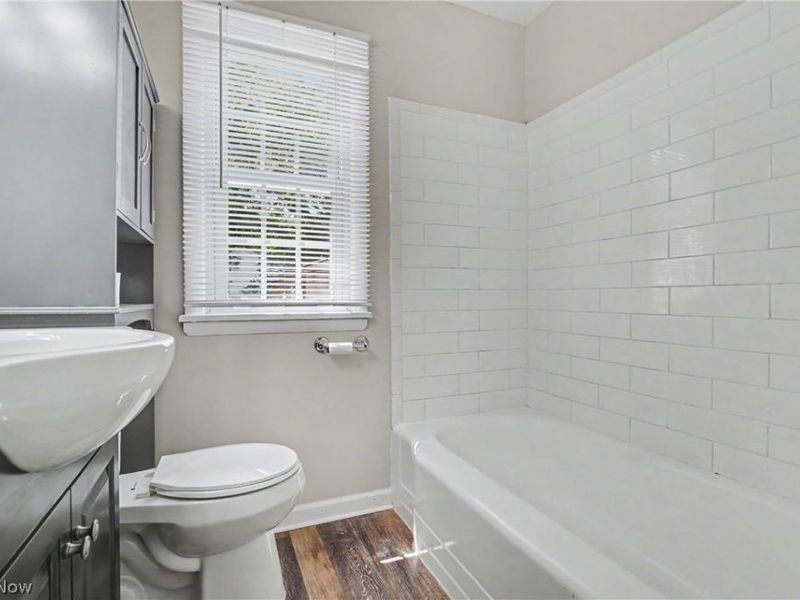 13512 Woodward Boulevard, Garfield Heights, OH 44125 Photo 18
