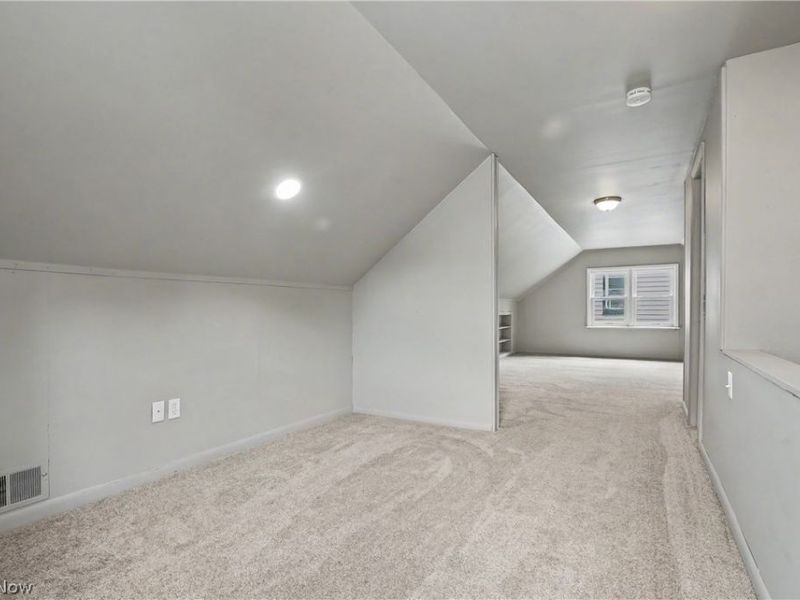 13512 Woodward Boulevard, Garfield Heights, OH 44125 Photo 19