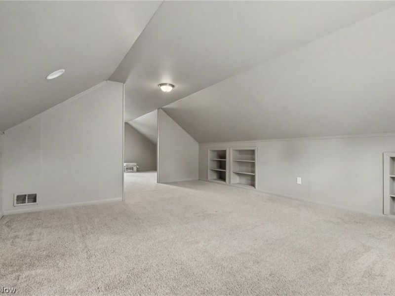 13512 Woodward Boulevard, Garfield Heights, OH 44125 Photo 23