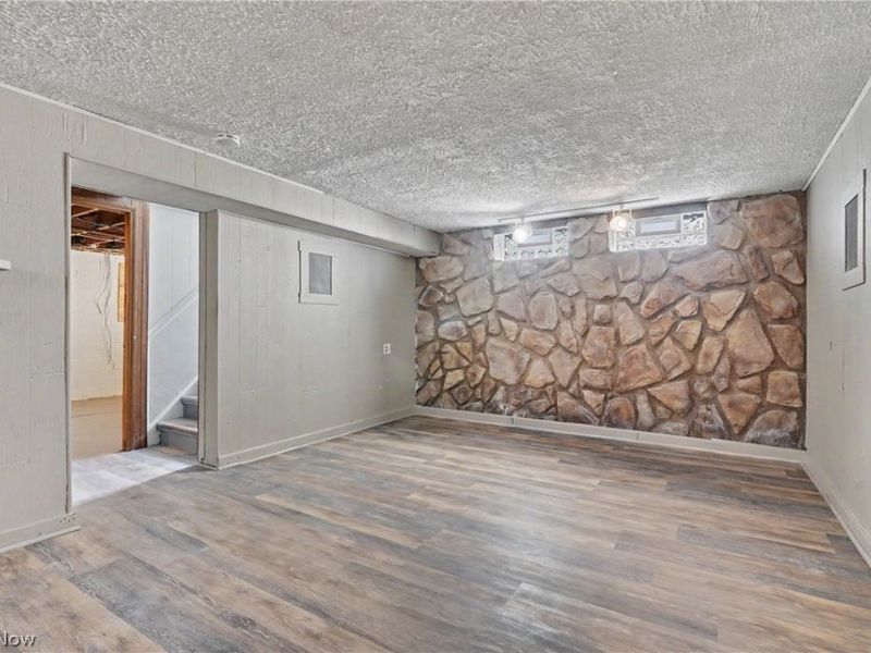 13512 Woodward Boulevard, Garfield Heights, OH 44125 Photo 26