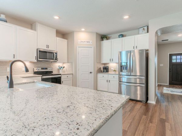 100 Kennicott DR , Kyle, TX 78640