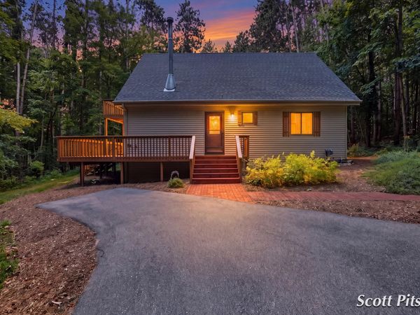 1450 N Payne Lake Road, Middleville, MI 49333