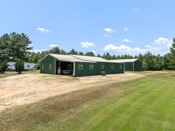 167 Military, Sandy Hook, MS 39478