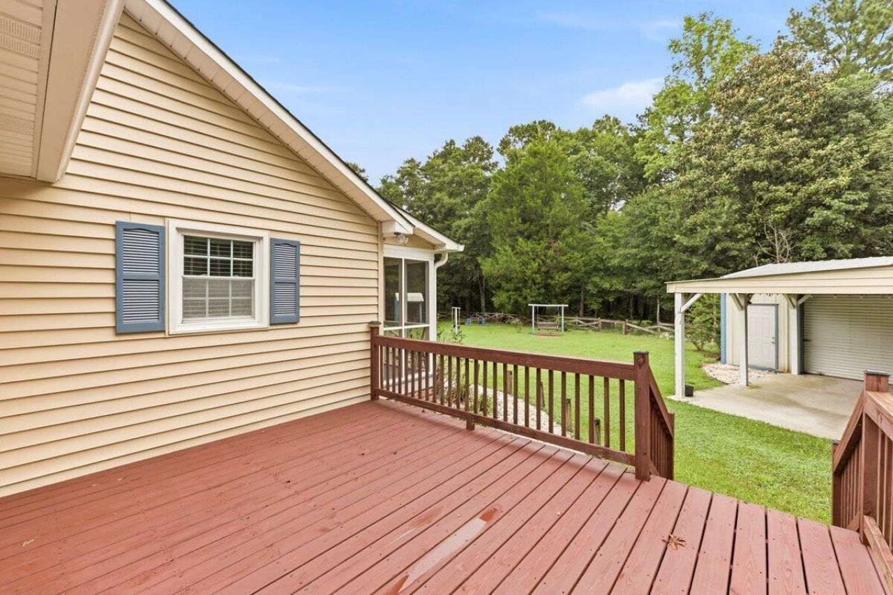 210 Carolina Avenue Photo 20