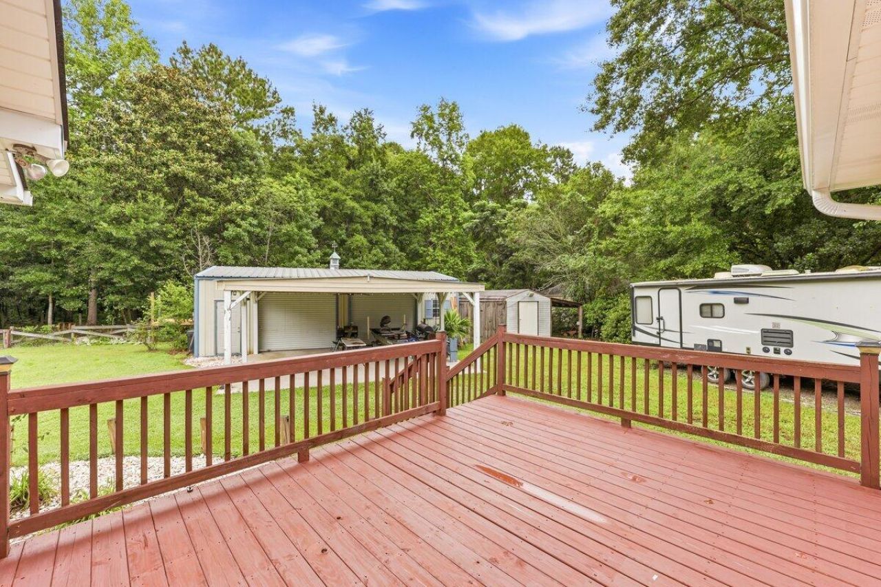 210 Carolina Avenue Photo 22