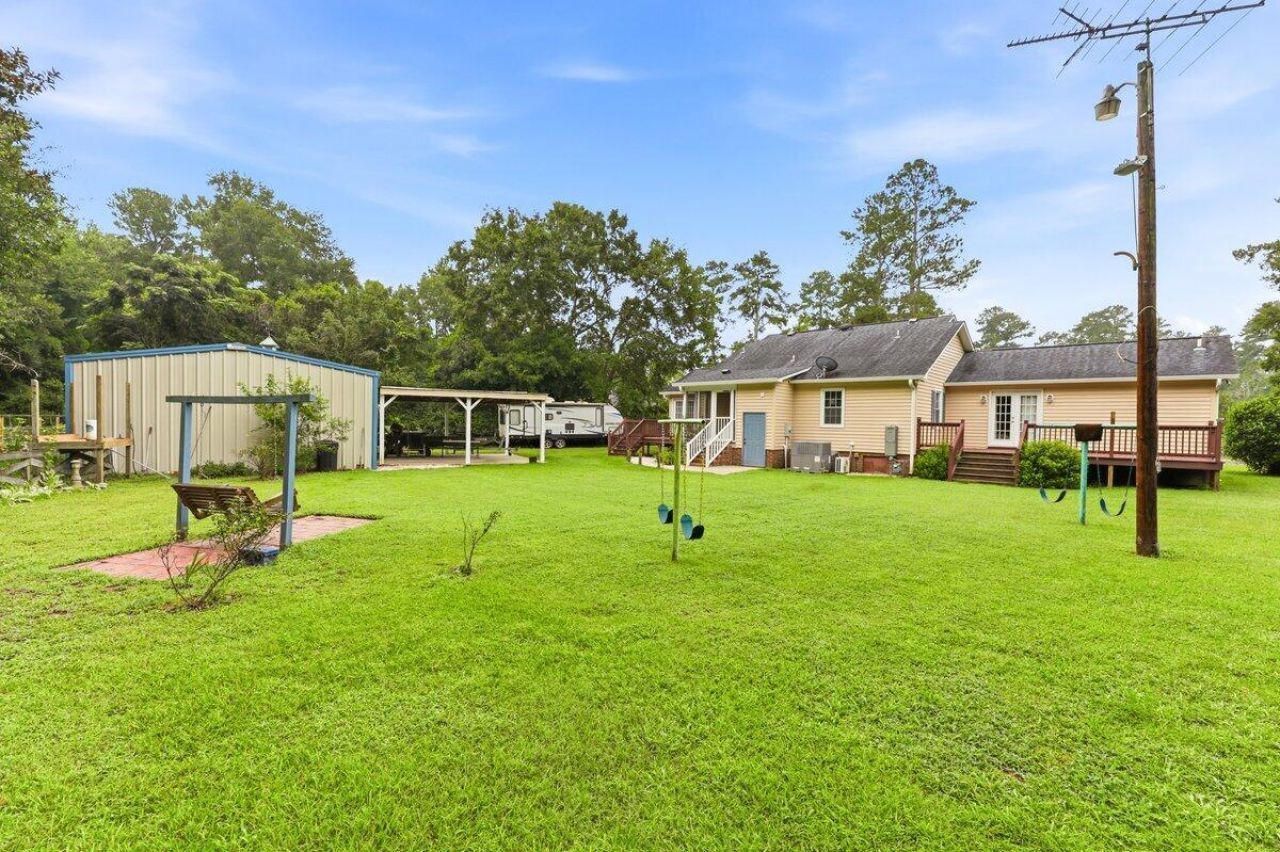 210 Carolina Avenue Photo 23