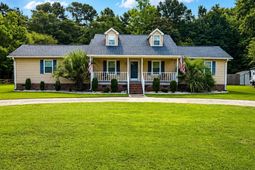 210 Carolina Avenue photo 4