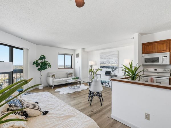78 10th Street E, Unit 2807, Saint Paul, MN 55101
